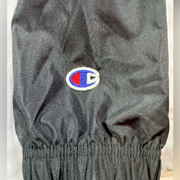 Niagara University Purple Eagles Champion Hooded Windbreaker 1/4 Zip Sz Medium - Picture 4 of 11